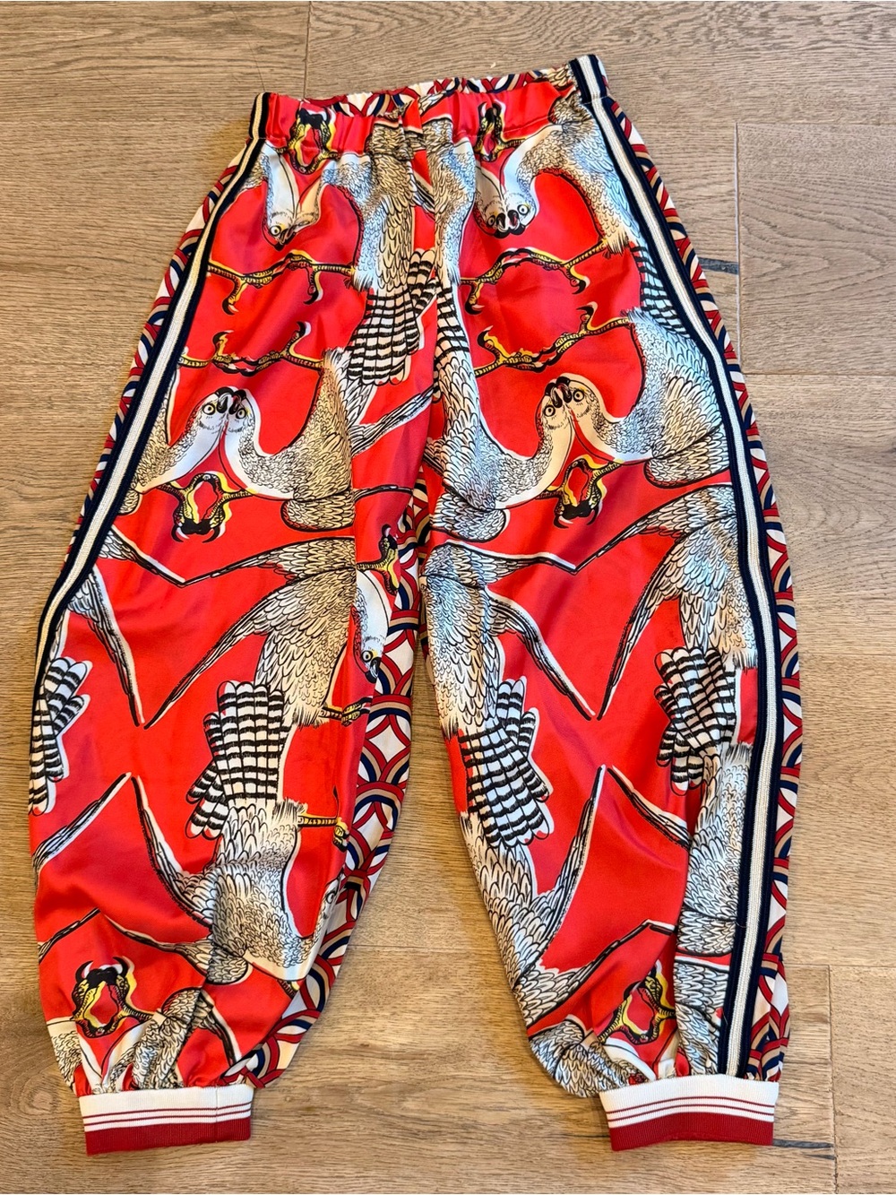 Gucci NEW Red Pattern silk Graphic Jogger Pants